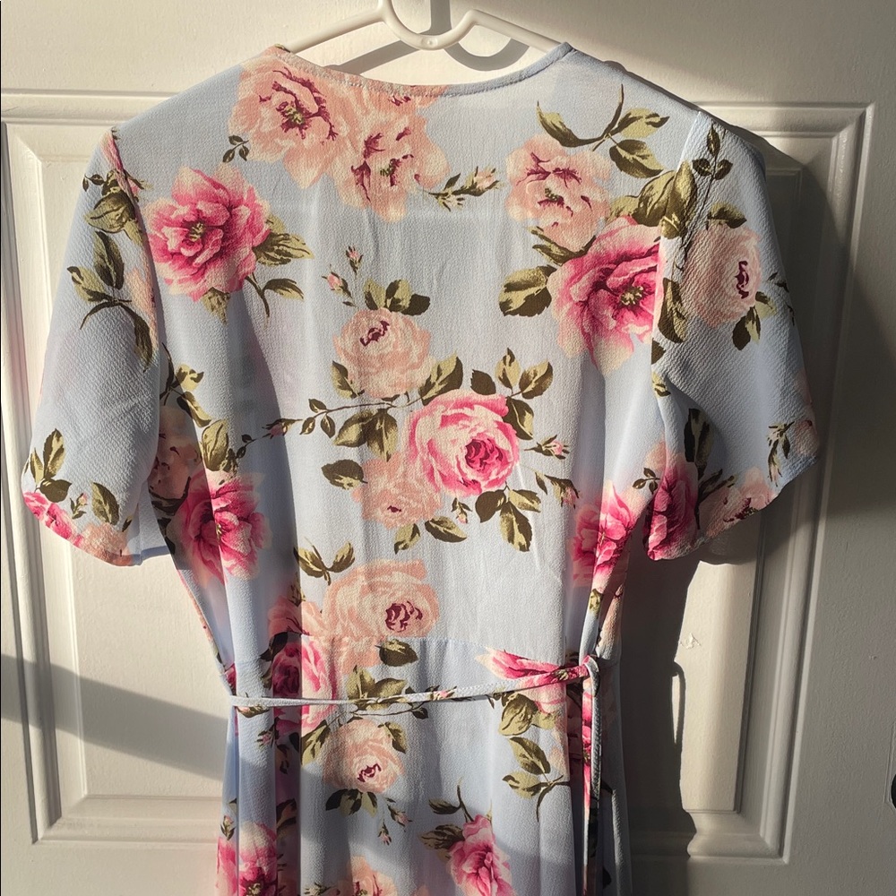 Magnolia Skye Floral Top in Light Blue, Pink & Green - Picture 7 of 8